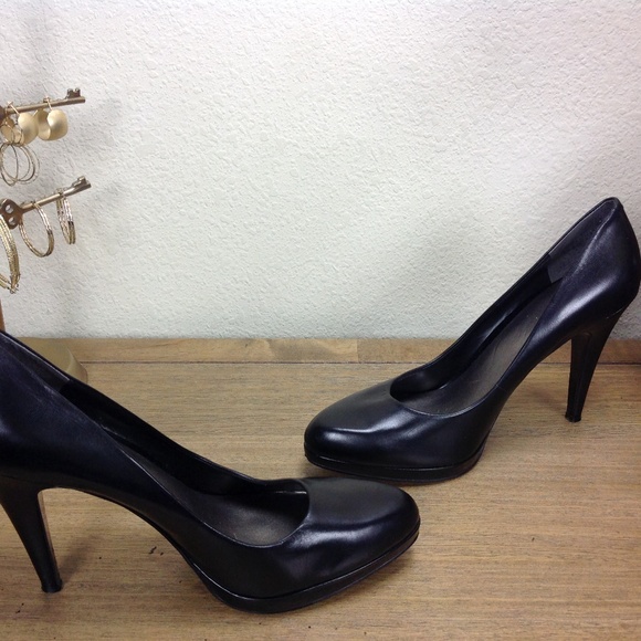 Nine West Black Leather Almond Toe Platfor… - Picture 4 of 7